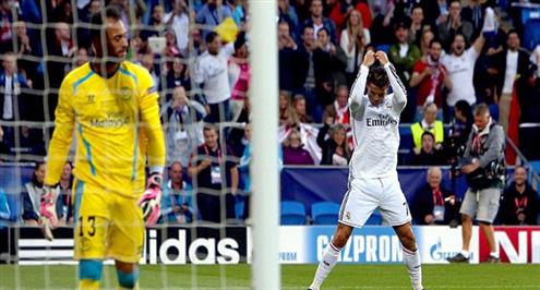 حارس إشبيلية: هذه المباراة حددت الأفضل في العالم